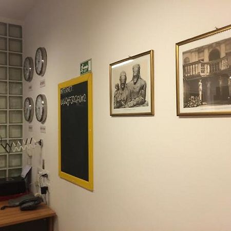 Lo Studio Guest House Рим Екстериор снимка